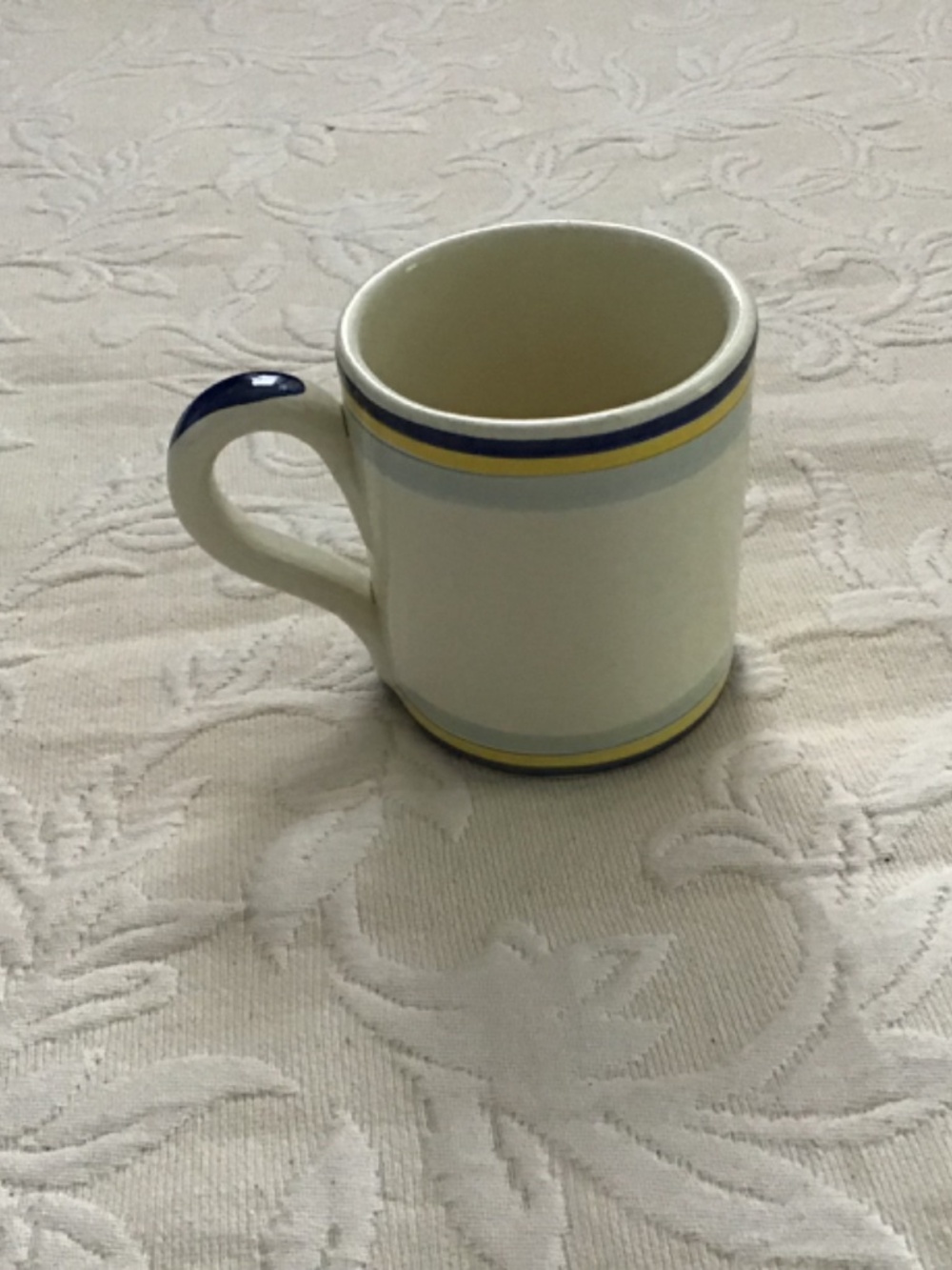Italian pottery hand painted mug - Grapes - Picture 4 of 7